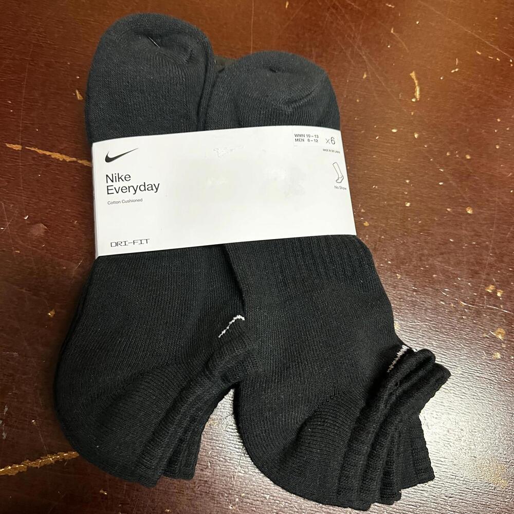 Nike black men’s six pack of Cushioned ankle socks